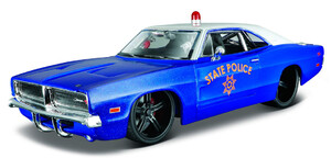 Машинки: Модель автомобиля Dodge Challenger R/T (police), 1:24