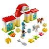 Конструктор LEGO DUPLO Стайня і догляд за поні 10951
