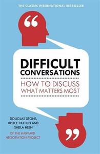 Книги для взрослых: Difficult Conversations (9780670921348)