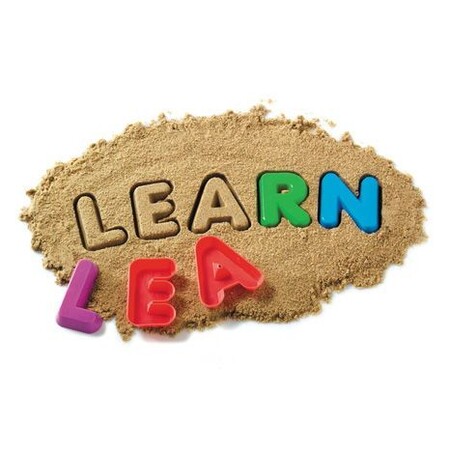 Набори для піску і води: Формочки для піску "Великі букви англійського алфавіту" Learning Resources
