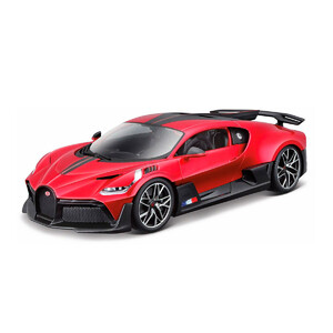 Ігри та іграшки: Автомодель Bugatti Divo червоний металік (1:18), Bburago