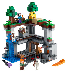 Набори LEGO: Конструктор LEGO Minecraft Перша пригода 21169
