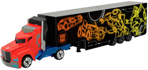 Ігри та іграшки: Вантажівка Оптимус Прайм (жовтий причіп)
