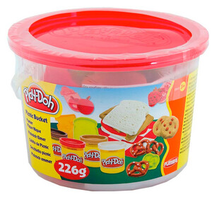 Лепка и пластилин: Ведерко пластилина с формочками Пикник, Play-Doh