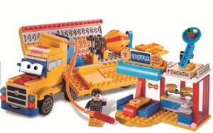 Споруди та автотреки: Конструктор Small Blocks Buildable Vehicle Set «Вантажівка і магазин», Super Wings