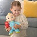 М'яка іграшка Roto Plush Bedtime JJ Doll Джей Джей зі звуком, CoComelon дополнительное фото 9.