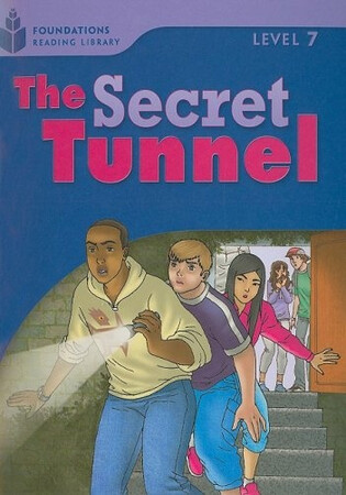 Художні книги: The Secret Tunnel: Level 7.4