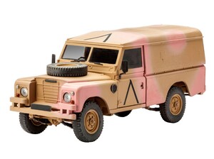 Військова техніка: Набір для моделювання Автомобіль (1971р.) British 4x4 Off-Road Vehicle 109; 1:35, Revell