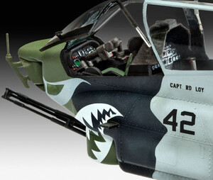 Ігри та іграшки: Model Set Вертоліт Bell AH-1W SuperCobra; 1:48, Revell