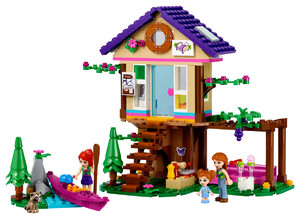 Ігри та іграшки: Конструктор LEGO Friends Лісовий будиночок 41679