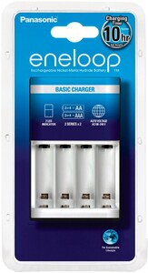 Батарейки: Зарядний пристрій Basic Charger New (AAA, AA), Panasonic
