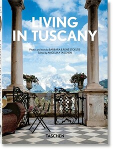 Туризм, атласи та карти: Living in Tuscany. 40th edition [Taschen]