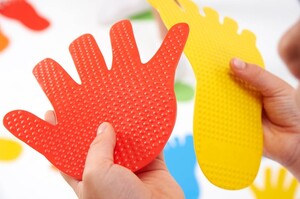 Розвивальні іграшки: Тактильні відбитки рук (6 пар), EDX Education