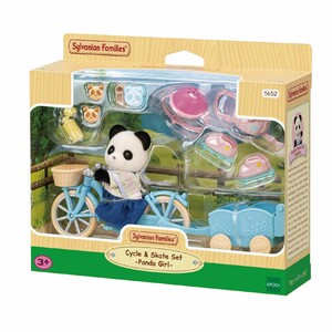 Ігри та іграшки: Ігровий набір Панда з велосипедом та роликами 5652, Sylvanian Families