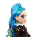 Коллекционная мега-кукла Rainbow High — Амайя на подиуме дополнительное фото 13.