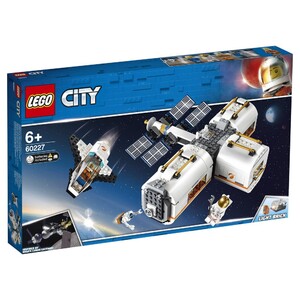 Набори LEGO: LEGO® Космічна станція на Місяці (60227)