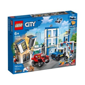 Конструктори: LEGO® Поліцейська дільниця (60246)