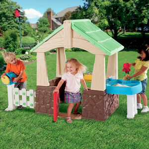 Крупногабаритные игрушки: Игровой домик «Садовый Делюкс 2-в-1», Little Tikes