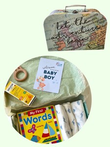 Нагрудники, слинявчики: Подарунковий набір для малюка «Валіза Adventure, L»