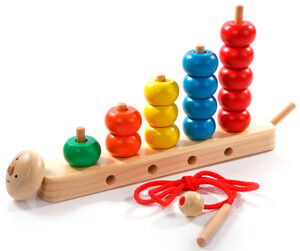 Развивающие игрушки: Гусеница-шнуровка Пирамидка, Мир деревянных игрушек