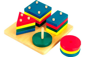 Розвивальні іграшки: логічний квадрат