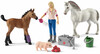 Фигурки Кобыла и жеребенок у врача, игровой набор 42486, Schleich