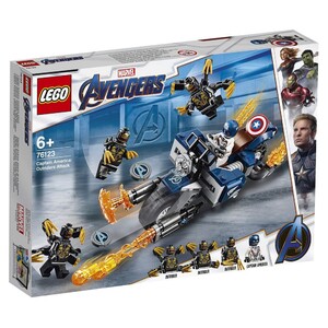 Наборы LEGO: LEGO® Капитан Америка: нападение всадников (76123)