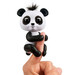 Интерактивная ручная панда Дрю (черная), Fingerlings дополнительное фото 4.
