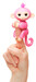 Гламурная интерактивная ручная обезьянка (розовая), Fingerlings дополнительное фото 2.