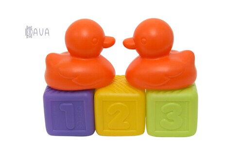 Іграшки для ванни: Набір іграшок «Кубики й качки», Baby team (Помаранчеві качечки)