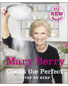 Книги для детей: Mary Berry Cooks The Perfect