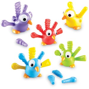 Розвивальні іграшки: Розвивальний ігровий набір "Різнобарвні павичі" Learning Resources