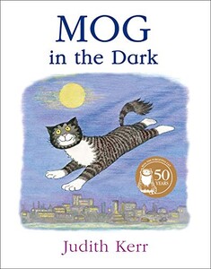 Книги для детей: Mog in the Dark