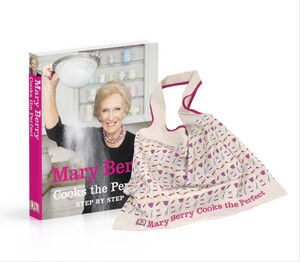 Книги для дорослих: Mary Berry Cooks the Perfect (with bag) (9780241282861)