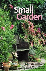 Книги для дорослих: The Small Garden [Quarto Publishing]