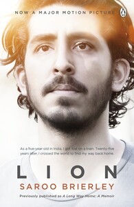 Книги для взрослых: Penguin Readers Level 4. Lion: A Long Way Home
