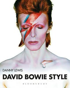 Художні: David Bowie Style