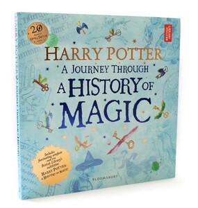 Художні книги: Harry Potter - A Journey Through A History of Magic (9781408890776)