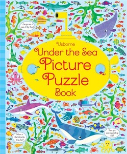 Книги с логическими заданиями: Under the sea picture puzzle book [Usborne]