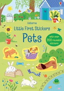 Книги про животных: Little First Stickers Pets [Usborne]