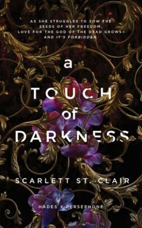 Художественные: Hades X Persephone Saga Book 1: A Touch of Darkness [Random House]