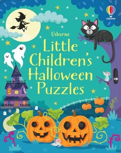 Книги с логическими заданиями: Little Children's Halloween Puzzles [Usborne]
