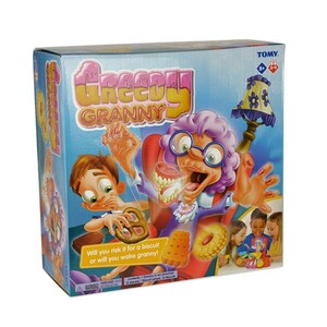 Игры и игрушки: Настільна гра Tomy Games Жадібна бабуся (T72465EN)