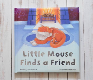 Книги для детей: Little Mouse finds a Friend