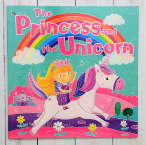 Книги для детей: The Princess and the Unicorn