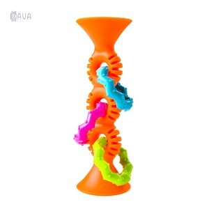 Игры и игрушки: Прорезыватель-погремушка на присосках, Fat Brain Toys pipSquigz Loops оранжевый