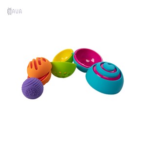 Розвивальні іграшки: Іграшка-сортер сенсорна Сфери Омбі, Fat Brain Toys Oombee Ball