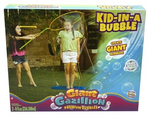Спортивні ігри: Набір мильних бульбашок Gazillion Гігант кільце d51см, розчин 473 мл GZ36629