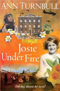 Книги для дітей: Josie Under Fire