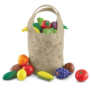 Іграшковий посуд та їжа: Фігурки фруктів і овочів Learning Resources